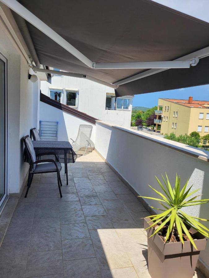 Villa Salvia Rooms And Apartments Ровин Екстериор снимка